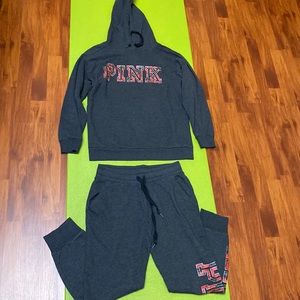 Victoria’s Secret PINK Set sweatshirt and jogger